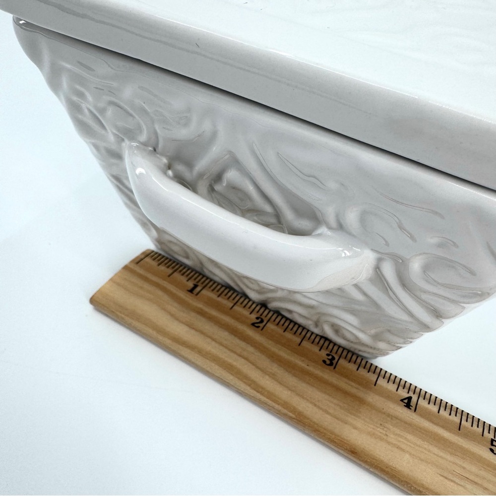Real Home Earthenware Embossed Scroll 9” Lidded Loaf Dish - Picture 9 of 11